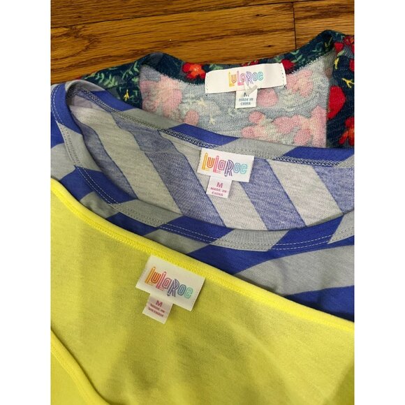 LulaRoe Women's Sarah Cardigan Julia Dress and Irma Shirt LOT 3 Size Medium NWT - Picture 5 of 6